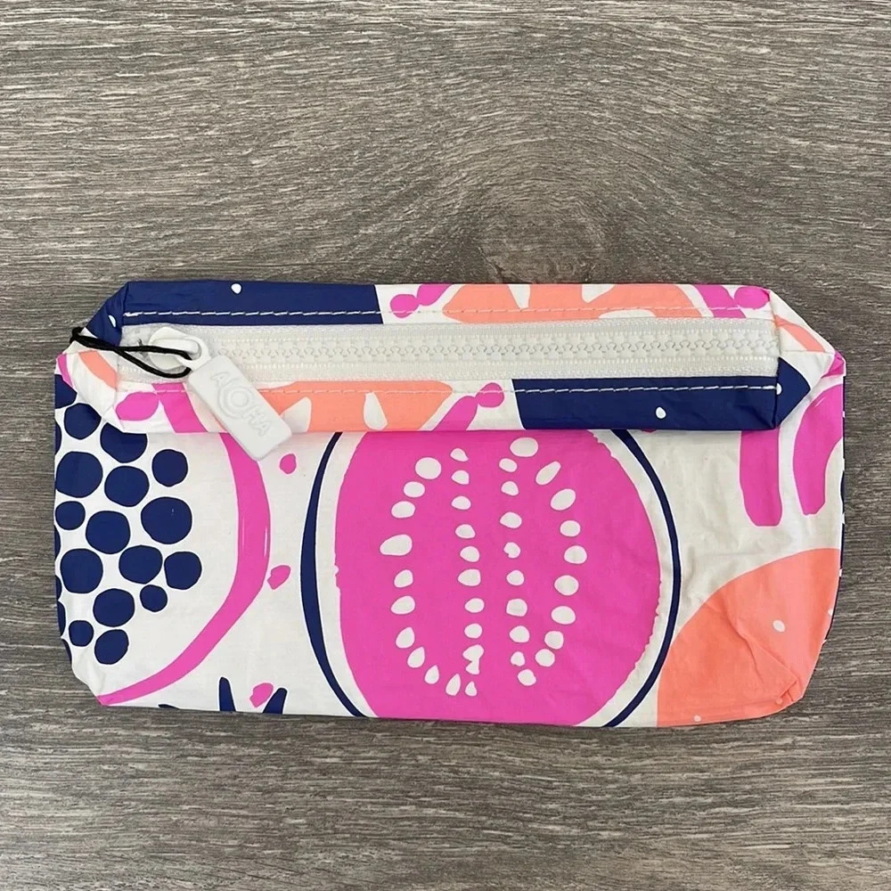 Aloha Collection Mini Lūʻau Punch Pouch in Nectar - Picture 2 of 5